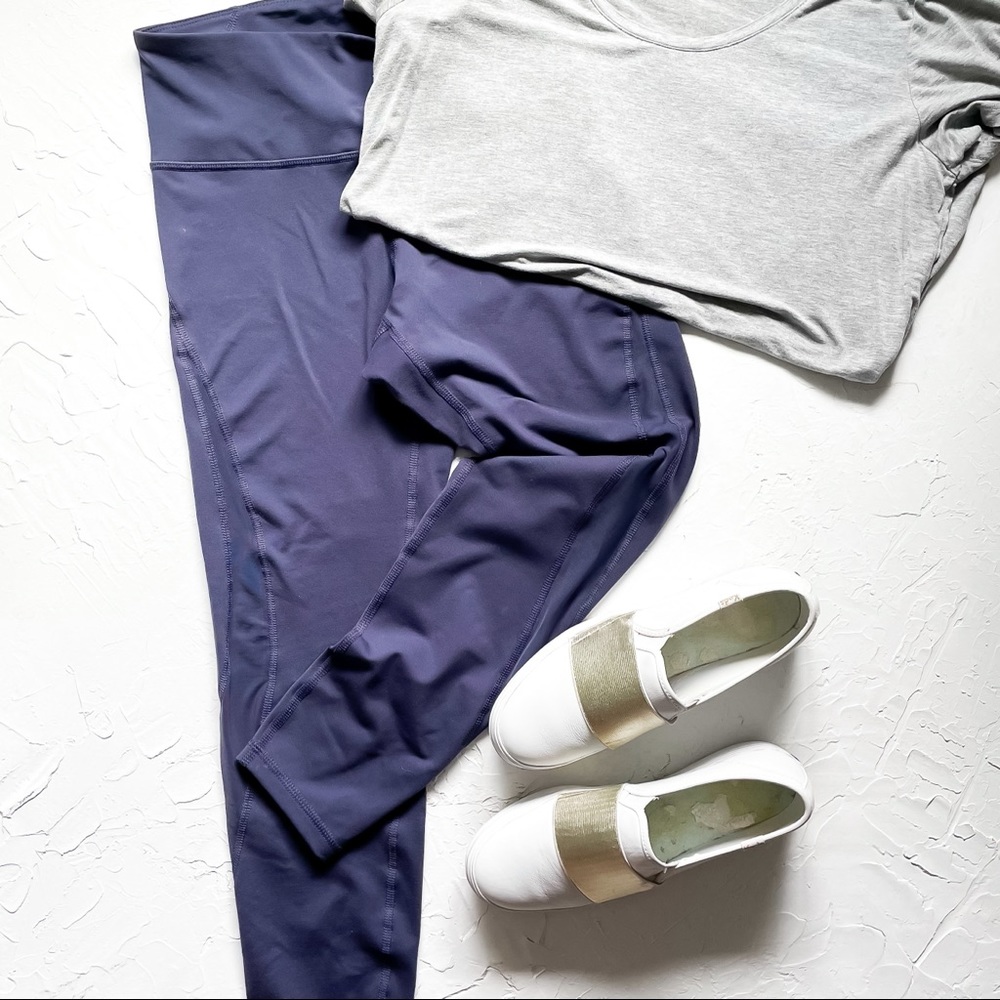 Old Navy Go Dry High Waist Leggings w mesh sides
